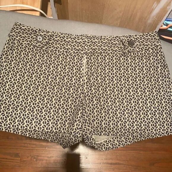 Women’s shorts   - Picture 1 of 2